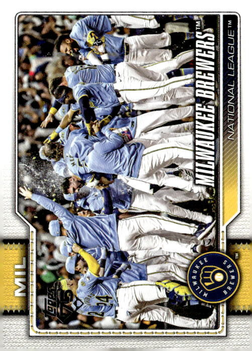 2026 Topps #107 Milwaukee Brewers