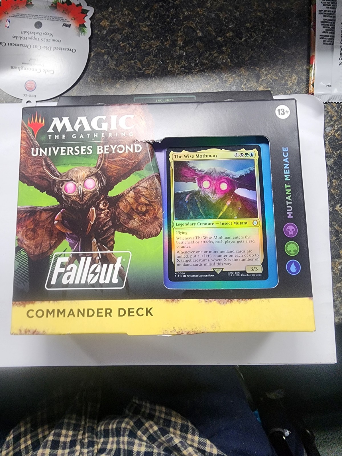 Magic: The Gathering – Universes Beyond: Fallout Commander Deck: Mutant Menace